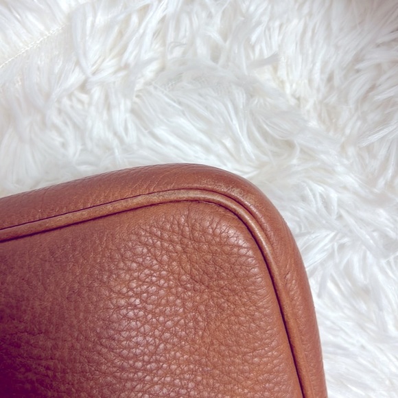 *Authentic*Dior leather handbag in excellent condition - Picture 5 of 12